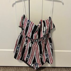 Strapless striped romper
